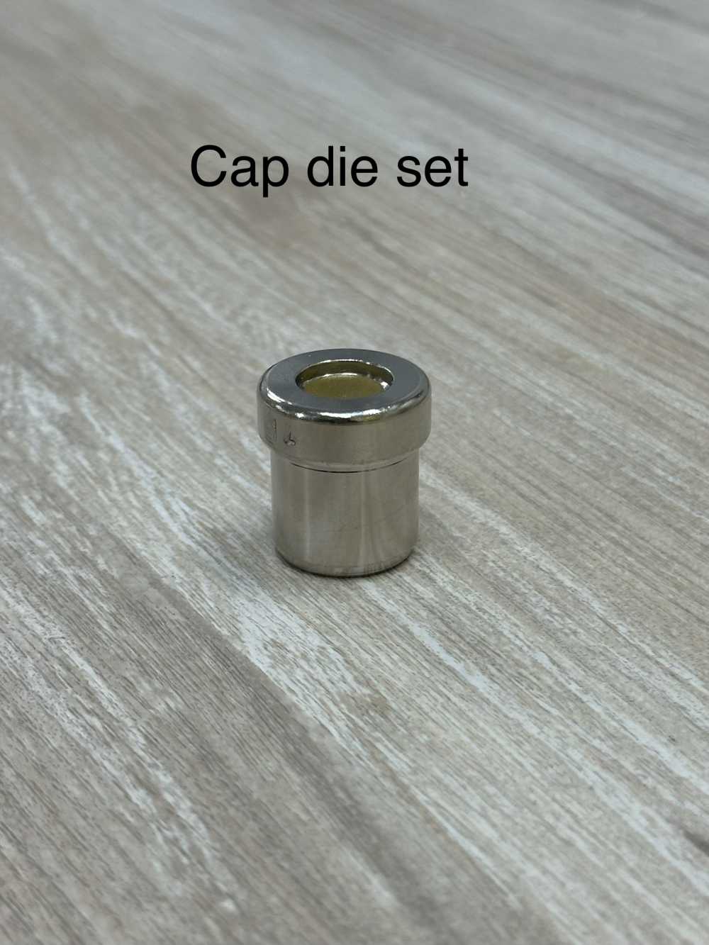 1580 コマ Cối dập cúc bấm dùng cho 1580 New Pearl Buttons[Khuy bấm và vòng đệm khoen] Gondola Trading