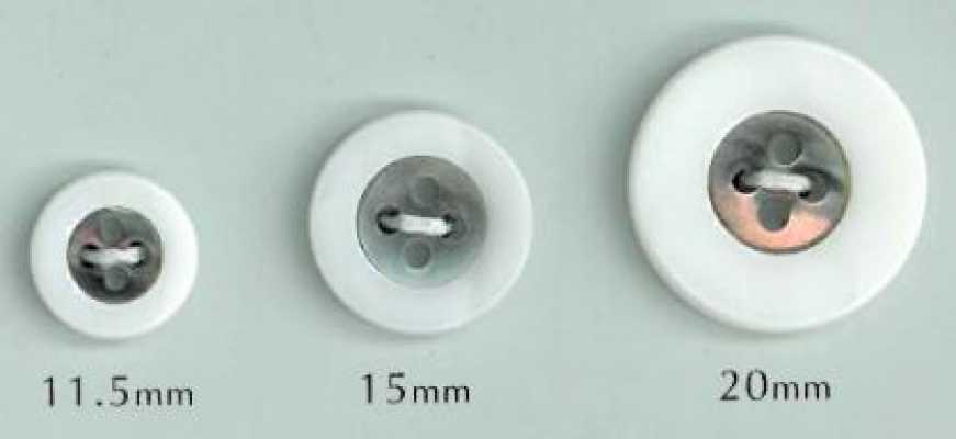 WB138 Cúc Vỏ Trai Nước Ngọt 4 Lỗ Có Viền