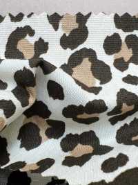 4245 Vải Broadcloth In Họa Tiết Da Báo VANCET Ảnh phụ