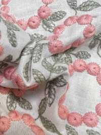 4027-848-1 Vải Cotton Lawn Cotton Mỏng, Thêu Hoa Pom-pom, Ren / Đăng Ten. Hokkoh Ảnh phụ