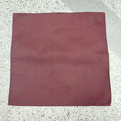 CF-23 Khăn vuông jacquard sản xuất tại Nhật Bản, họa tiết herringbone, màu đỏ đô
