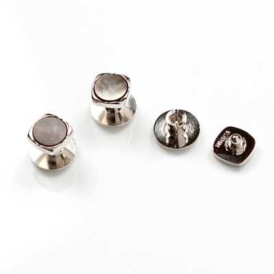 K-2 Nút bấm stud bằng bạc nguyên chất, xà cừ đen, dạng vuông bo tròn màu bạc