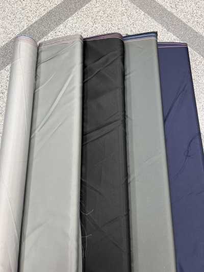アトラスシルバー Satin cupro polyester trơn