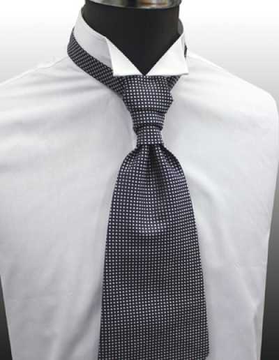 YT-153 Cà vạt ascot lụa nội địa (Euro tie) họa tiết kẻ caro xanh navy